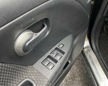 Чорний Ніссан Ноут, об'ємом двигуна 1.6 л та пробігом 227 тис. км за 6600 $, фото 11 на Automoto.ua