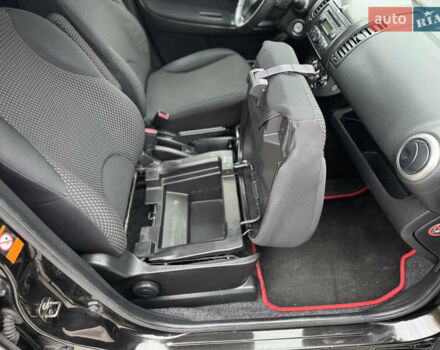 Чорний Ніссан Ноут, об'ємом двигуна 1.4 л та пробігом 217 тис. км за 5000 $, фото 22 на Automoto.ua