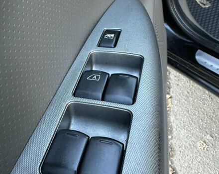 Чорний Ніссан Ноут, об'ємом двигуна 1.6 л та пробігом 336 тис. км за 4750 $, фото 8 на Automoto.ua