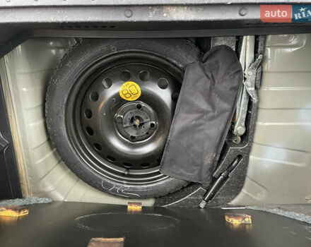 Черный Ниссан Ноут, объемом двигателя 1.6 л и пробегом 148 тыс. км за 5800 $, фото 9 на Automoto.ua