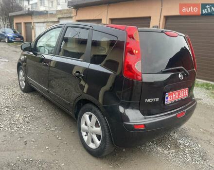 Черный Ниссан Ноут, объемом двигателя 1.4 л и пробегом 235 тыс. км за 4900 $, фото 4 на Automoto.ua