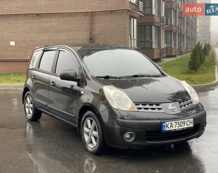 Чорний Ніссан Ноут, об'ємом двигуна 1.6 л та пробігом 227 тис. км за 6600 $, фото 2 на Automoto.ua