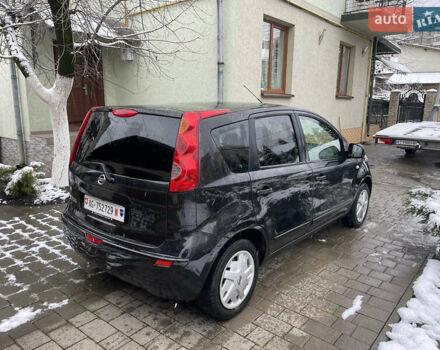 Черный Ниссан Ноут, объемом двигателя 1.6 л и пробегом 148 тыс. км за 5800 $, фото 5 на Automoto.ua