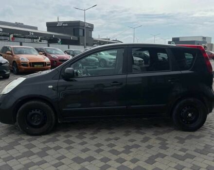 Черный Ниссан Ноут, объемом двигателя 1.6 л и пробегом 315 тыс. км за 5500 $, фото 3 на Automoto.ua