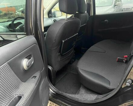 Чорний Ніссан Ноут, об'ємом двигуна 0 л та пробігом 150 тис. км за 5500 $, фото 11 на Automoto.ua