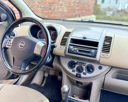 Черный Ниссан Ноут, объемом двигателя 1.39 л и пробегом 172 тыс. км за 4500 $, фото 11 на Automoto.ua