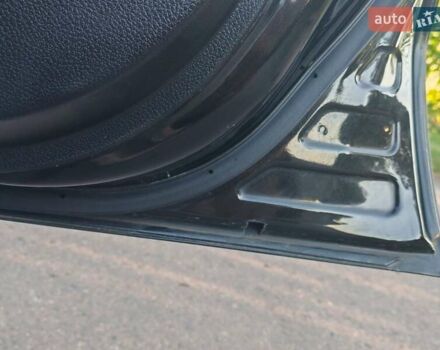 Черный Ниссан Ноут, объемом двигателя 1.4 л и пробегом 240 тыс. км за 5800 $, фото 1 на Automoto.ua