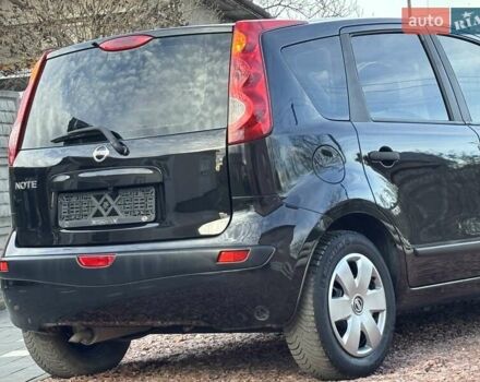 Чорний Ніссан Ноут, об'ємом двигуна 1.6 л та пробігом 200 тис. км за 6150 $, фото 48 на Automoto.ua