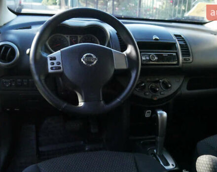 Черный Ниссан Ноут, объемом двигателя 1.6 л и пробегом 212 тыс. км за 6000 $, фото 7 на Automoto.ua