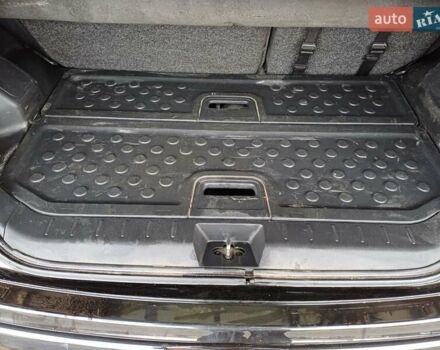 Черный Ниссан Ноут, объемом двигателя 1.6 л и пробегом 221 тыс. км за 5400 $, фото 8 на Automoto.ua