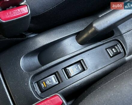 Черный Ниссан Ноут, объемом двигателя 1.6 л и пробегом 200 тыс. км за 6150 $, фото 88 на Automoto.ua