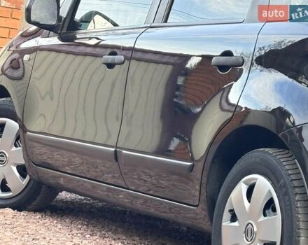 Черный Ниссан Ноут, объемом двигателя 1.6 л и пробегом 200 тыс. км за 6150 $, фото 69 на Automoto.ua