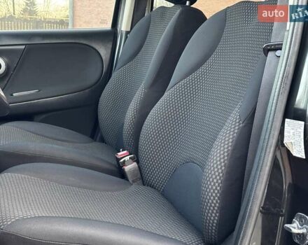 Черный Ниссан Ноут, объемом двигателя 1.6 л и пробегом 200 тыс. км за 6150 $, фото 83 на Automoto.ua