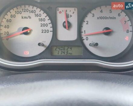 Черный Ниссан Ноут, объемом двигателя 1.4 л и пробегом 240 тыс. км за 5800 $, фото 18 на Automoto.ua