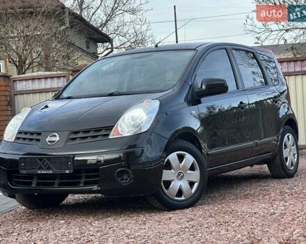 Черный Ниссан Ноут, объемом двигателя 1.6 л и пробегом 200 тыс. км за 6150 $, фото 3 на Automoto.ua