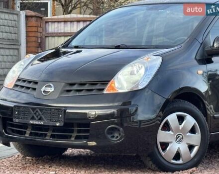 Черный Ниссан Ноут, объемом двигателя 1.6 л и пробегом 200 тыс. км за 6150 $, фото 36 на Automoto.ua
