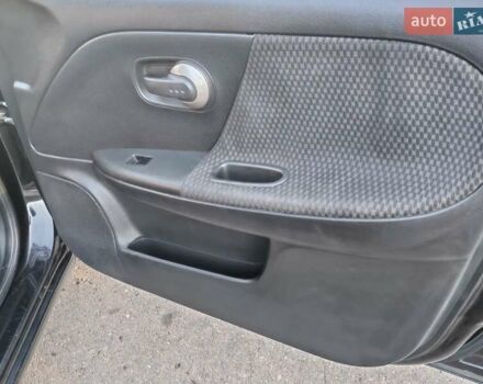 Черный Ниссан Ноут, объемом двигателя 1.4 л и пробегом 240 тыс. км за 5800 $, фото 12 на Automoto.ua