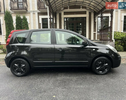 Чорний Ніссан Ноут, об'ємом двигуна 1.6 л та пробігом 192 тис. км за 5690 $, фото 9 на Automoto.ua