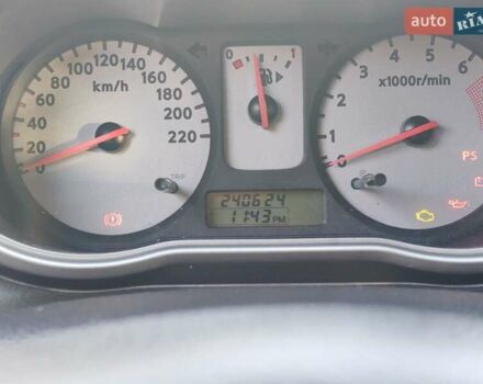 Черный Ниссан Ноут, объемом двигателя 1.4 л и пробегом 240 тыс. км за 5800 $, фото 22 на Automoto.ua