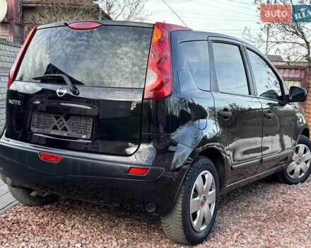 Черный Ниссан Ноут, объемом двигателя 1.6 л и пробегом 200 тыс. км за 6150 $, фото 57 на Automoto.ua