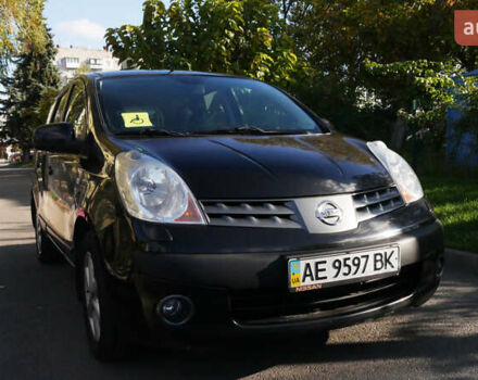 Черный Ниссан Ноут, объемом двигателя 1.6 л и пробегом 212 тыс. км за 6000 $, фото 1 на Automoto.ua