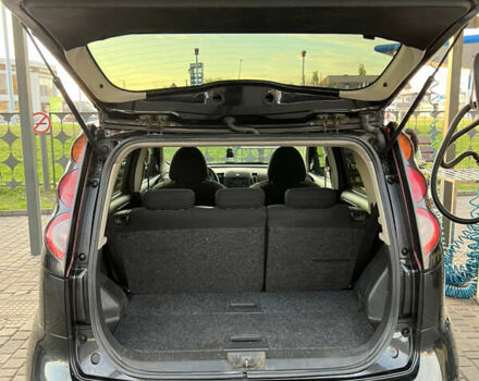 Черный Ниссан Ноут, объемом двигателя 1.6 л и пробегом 300 тыс. км за 4800 $, фото 2 на Automoto.ua