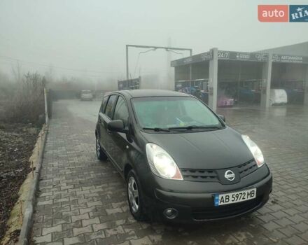 Черный Ниссан Ноут, объемом двигателя 1.39 л и пробегом 210 тыс. км за 4450 $, фото 2 на Automoto.ua