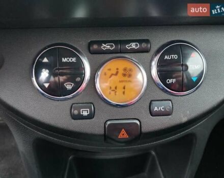 Черный Ниссан Ноут, объемом двигателя 1.5 л и пробегом 287 тыс. км за 5450 $, фото 13 на Automoto.ua