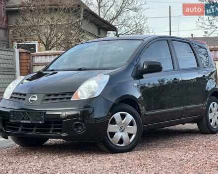 Черный Ниссан Ноут, объемом двигателя 1.6 л и пробегом 200 тыс. км за 6150 $, фото 5 на Automoto.ua