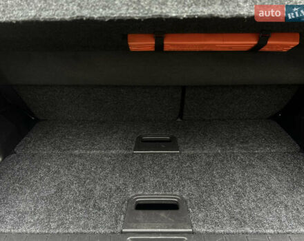 Чорний Ніссан Ноут, об'ємом двигуна 1.6 л та пробігом 192 тис. км за 5690 $, фото 73 на Automoto.ua