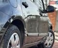 Черный Ниссан Ноут, объемом двигателя 1.6 л и пробегом 200 тыс. км за 6150 $, фото 61 на Automoto.ua