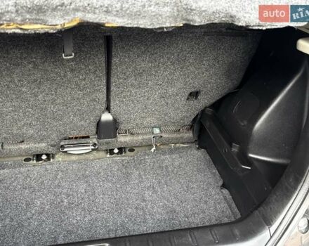 Черный Ниссан Ноут, объемом двигателя 1.6 л и пробегом 200 тыс. км за 6150 $, фото 110 на Automoto.ua