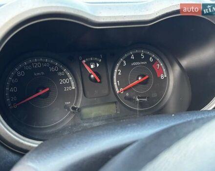 Чорний Ніссан Ноут, об'ємом двигуна 1.6 л та пробігом 200 тис. км за 6150 $, фото 84 на Automoto.ua