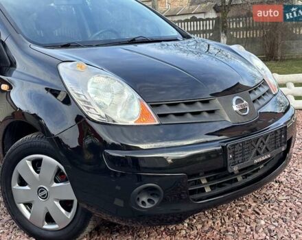 Черный Ниссан Ноут, объемом двигателя 1.6 л и пробегом 200 тыс. км за 6150 $, фото 33 на Automoto.ua
