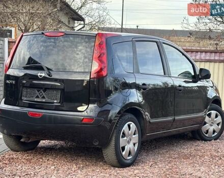 Черный Ниссан Ноут, объемом двигателя 1.6 л и пробегом 200 тыс. км за 6150 $, фото 54 на Automoto.ua