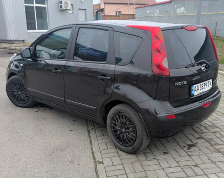 Чорний Ніссан Ноут, об'ємом двигуна 1.4 л та пробігом 263 тис. км за 4400 $, фото 3 на Automoto.ua