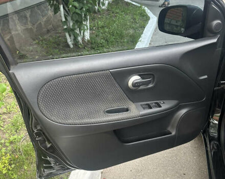 Черный Ниссан Ноут, объемом двигателя 1.6 л и пробегом 195 тыс. км за 4900 $, фото 2 на Automoto.ua