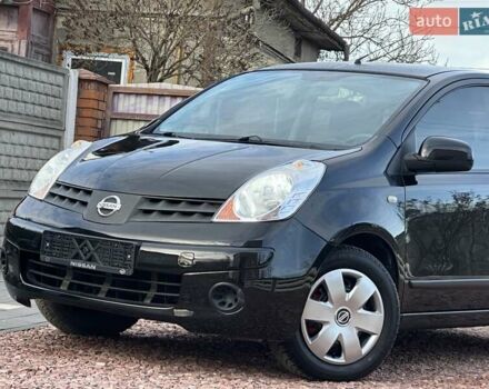 Черный Ниссан Ноут, объемом двигателя 1.6 л и пробегом 200 тыс. км за 6150 $, фото 7 на Automoto.ua