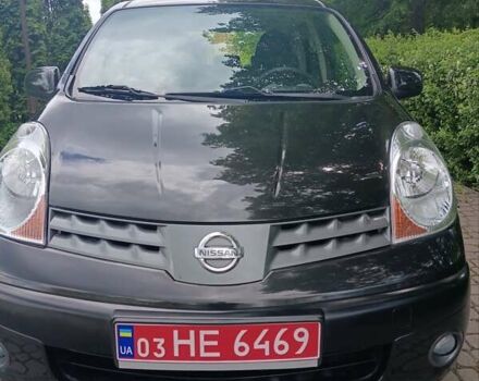 Черный Ниссан Ноут, объемом двигателя 1.6 л и пробегом 187 тыс. км за 5750 $, фото 3 на Automoto.ua