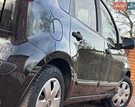 Чорний Ніссан Ноут, об'ємом двигуна 1.6 л та пробігом 200 тис. км за 6150 $, фото 56 на Automoto.ua