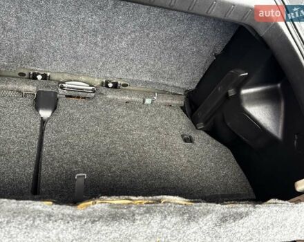 Черный Ниссан Ноут, объемом двигателя 1.6 л и пробегом 200 тыс. км за 6150 $, фото 111 на Automoto.ua