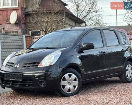 Черный Ниссан Ноут, объемом двигателя 1.6 л и пробегом 200 тыс. км за 6150 $, фото 39 на Automoto.ua