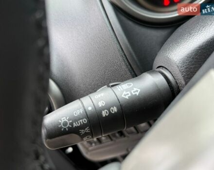 Чорний Ніссан Ноут, об'ємом двигуна 1.6 л та пробігом 194 тис. км за 6000 $, фото 61 на Automoto.ua