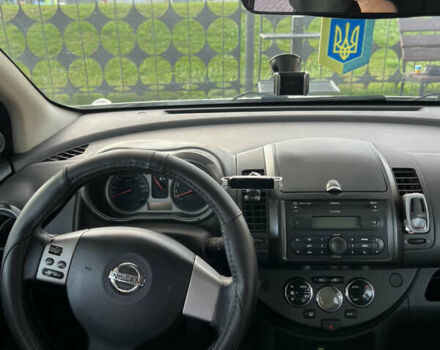 Черный Ниссан Ноут, объемом двигателя 1.6 л и пробегом 300 тыс. км за 4800 $, фото 11 на Automoto.ua