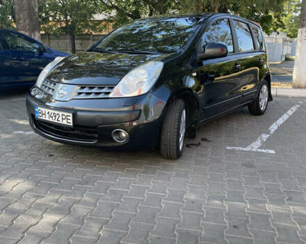 Черный Ниссан Ноут, объемом двигателя 1.6 л и пробегом 205 тыс. км за 5700 $, фото 9 на Automoto.ua