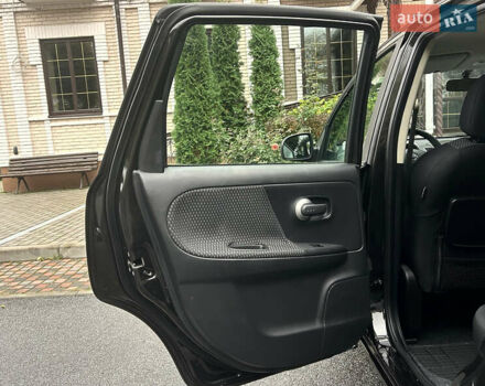 Чорний Ніссан Ноут, об'ємом двигуна 1.6 л та пробігом 192 тис. км за 5690 $, фото 64 на Automoto.ua