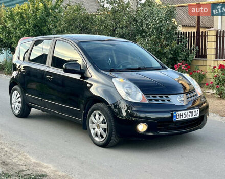 Черный Ниссан Ноут, объемом двигателя 1.6 л и пробегом 179 тыс. км за 5950 $, фото 5 на Automoto.ua