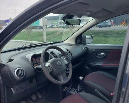 Черный Ниссан Ноут, объемом двигателя 1.39 л и пробегом 230 тыс. км за 5000 $, фото 4 на Automoto.ua