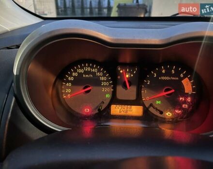 Чорний Ніссан Ноут, об'ємом двигуна 1.4 л та пробігом 230 тис. км за 4900 $, фото 4 на Automoto.ua