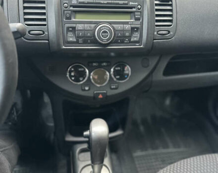 Черный Ниссан Ноут, объемом двигателя 1.6 л и пробегом 170 тыс. км за 6500 $, фото 9 на Automoto.ua